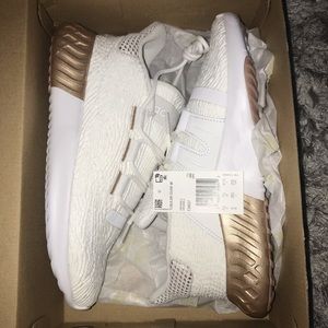 Adidas Tubular Shoe